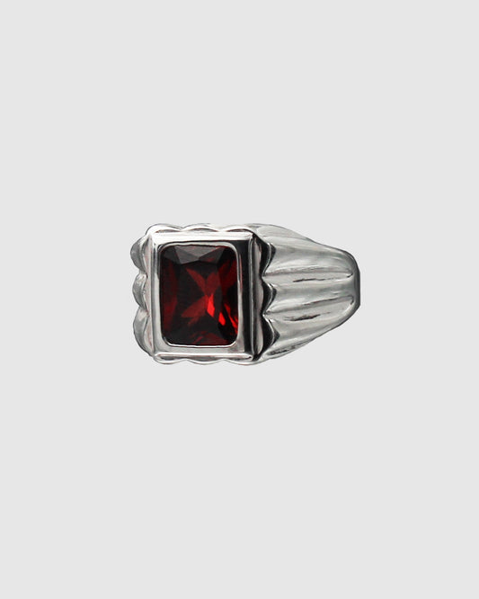 Tony's Ring Garnet Silver